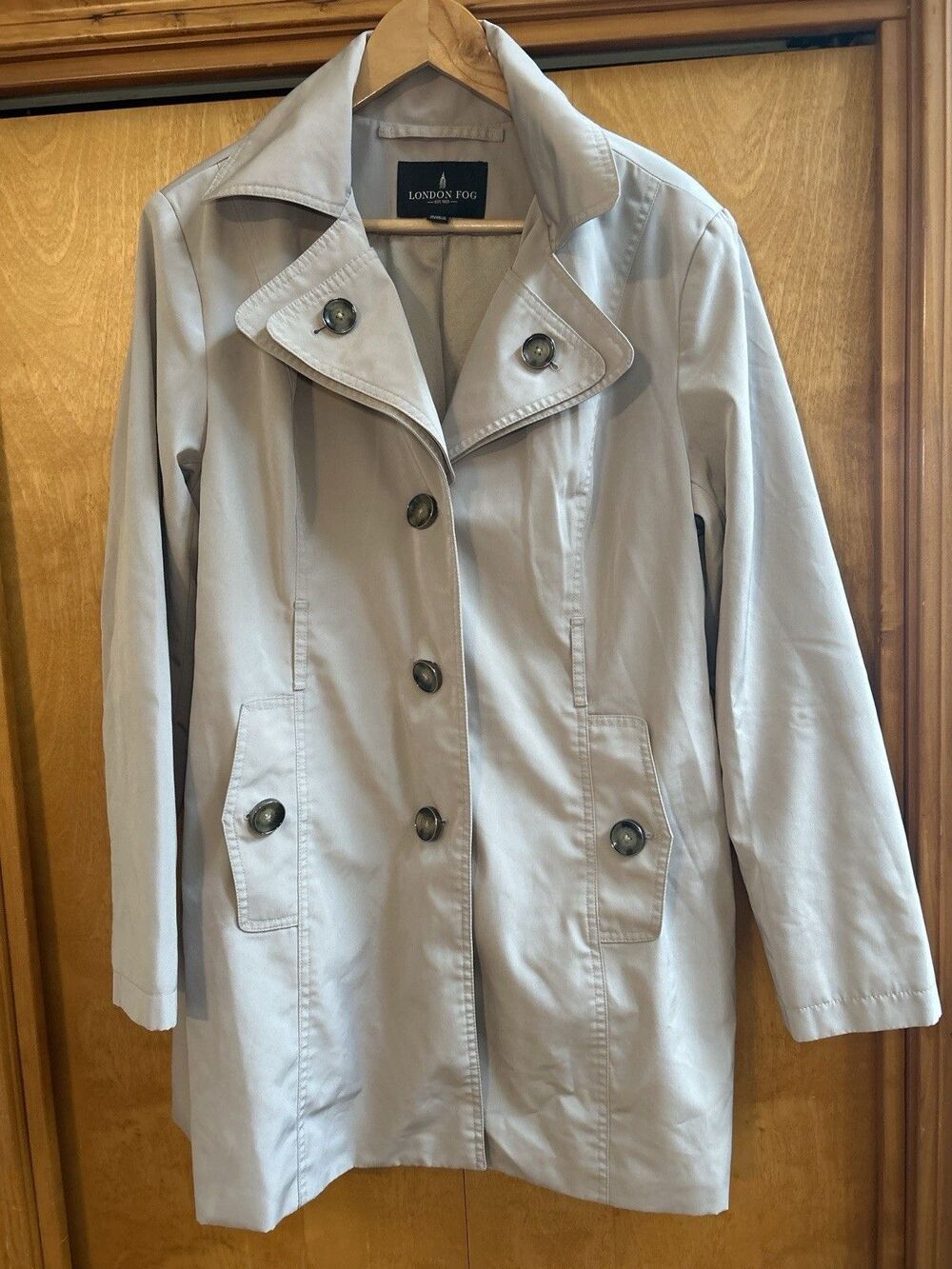 London Fog Beige Double Breasted Trench Coat Size L Large Water Resistant Tan